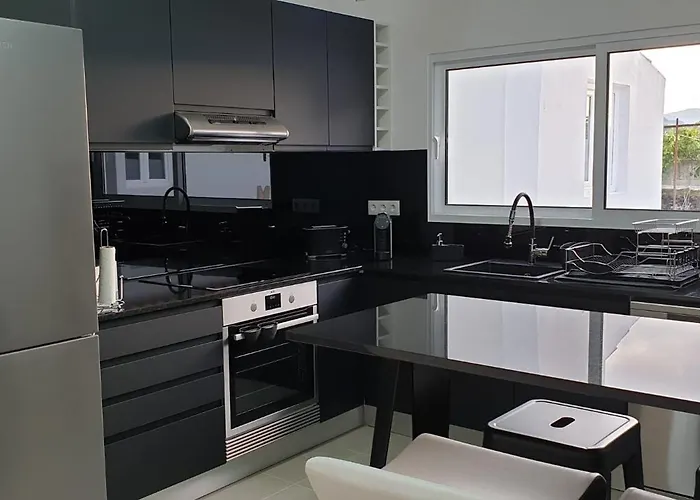 Mc House * Ribeira Grande